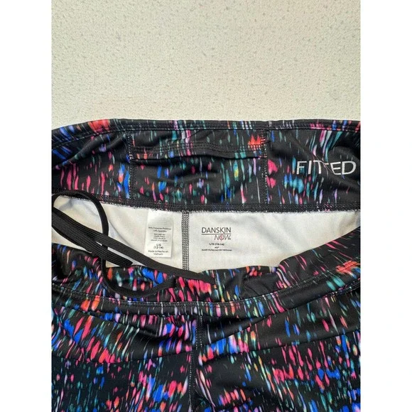 Danskin Now Capri Leggings Women L Black Multi Color Fitted Yoga Pants - Picture 2 of 11